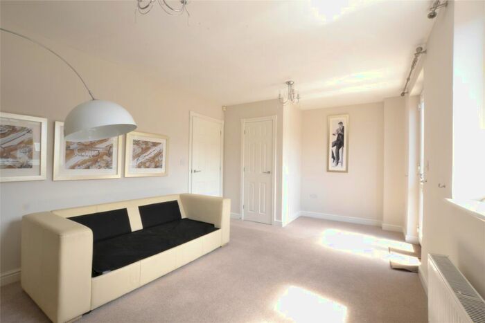 3 Bedroom End Of Terrace House To Rent In Gauntlet Road, Brockworth, Gloucester GL3