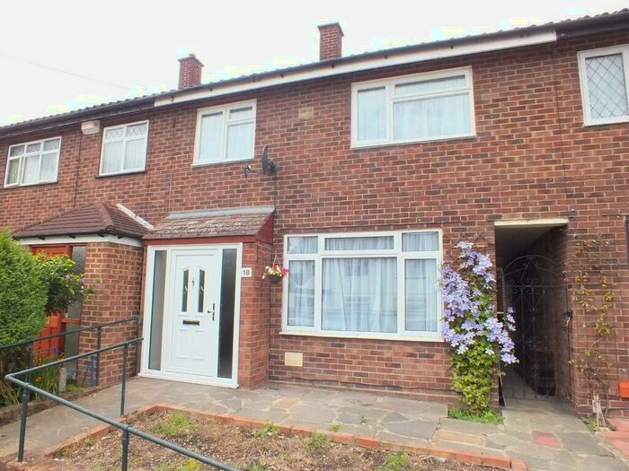 3 Bedroom Terraced House To Rent In Sidmouth Road, Orpington, BR5