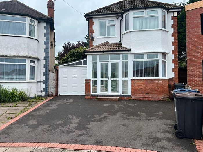 3 Bedroom Detached House To Rent In Myrtle Avenue, Kings Heath, Birmingham, B14