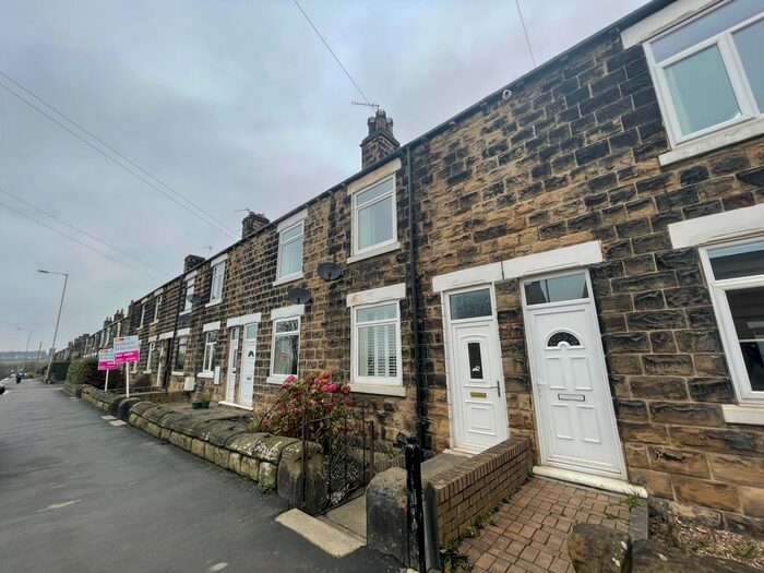 2 Bedroom Terraced House To Rent In Wakefield Road, West Yorkshire, WF7