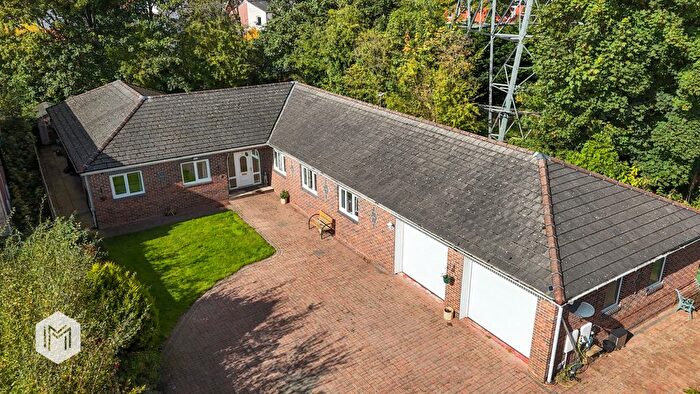 4 Bedroom Bungalow For Sale In Beatrice Road, Worsley, Manchester, M28