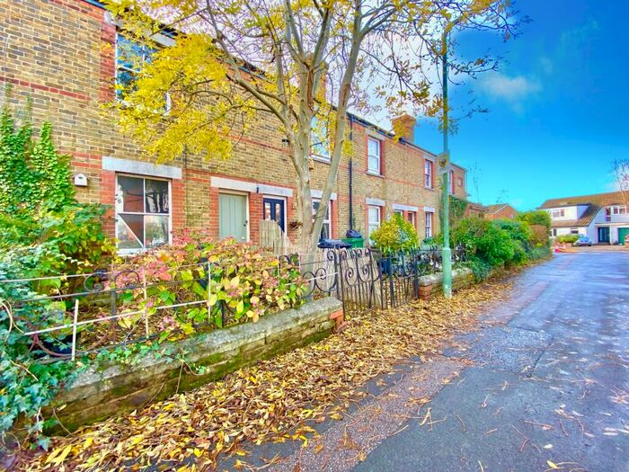 2 Bedroom House To Rent In Tower Lane, Bearsted, Maidstone, ME14