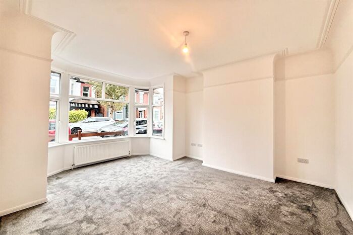 1 Bedroom Flat To Rent In Electric Avenue, SS0