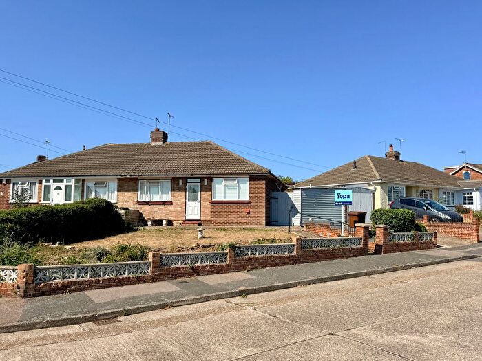 2 Bedroom Semi-Detached Bungalow For Sale In Bettescombe Road, Rainham, Gillingham, ME8