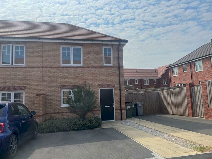 2 Bedroom House To Rent In Clipstone Village, Mansfield, NG21