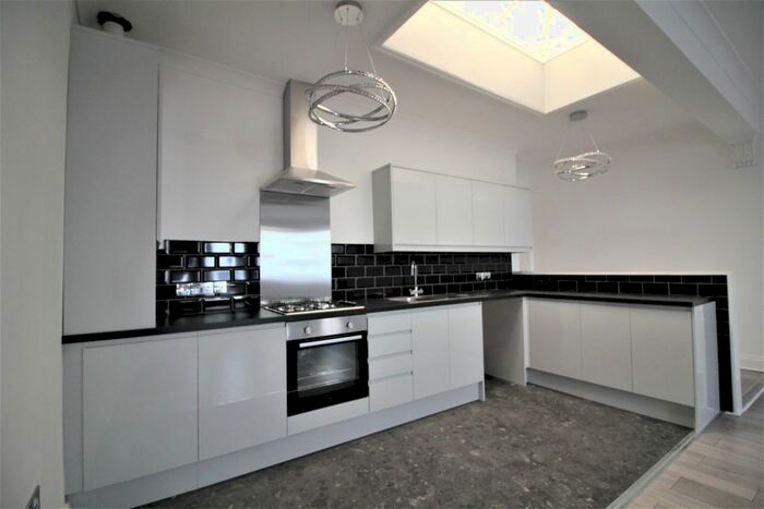 3 Bedroom Bungalow To Rent In Canterbury Road, Margate, CT9