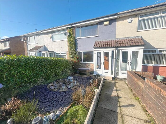 2 Bedroom Terraced House For Sale In Oxford Drive, Middleton, Manchester, M24
