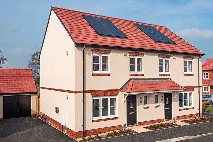 3 Bedroom Semi-Detached House To Rent In Oaklands Drive, North Petherton, Bridgwater, Somerset, TA6