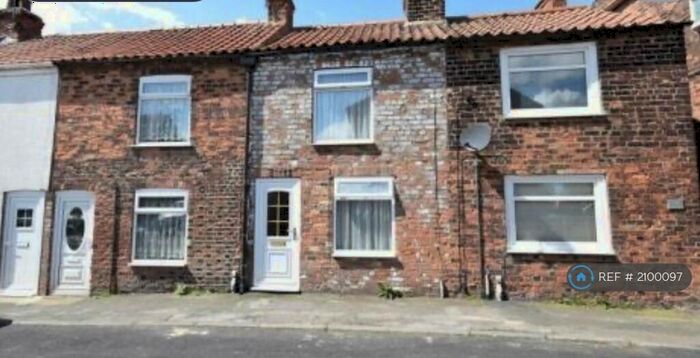 2 Bedroom Terraced House To Rent In Chapel Lane, Ottringham, Hull, HU12