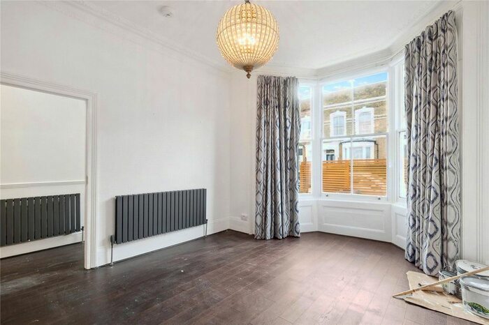 3 Bedroom Property To Rent In Bayston Road, Stoke Newington Central, N16