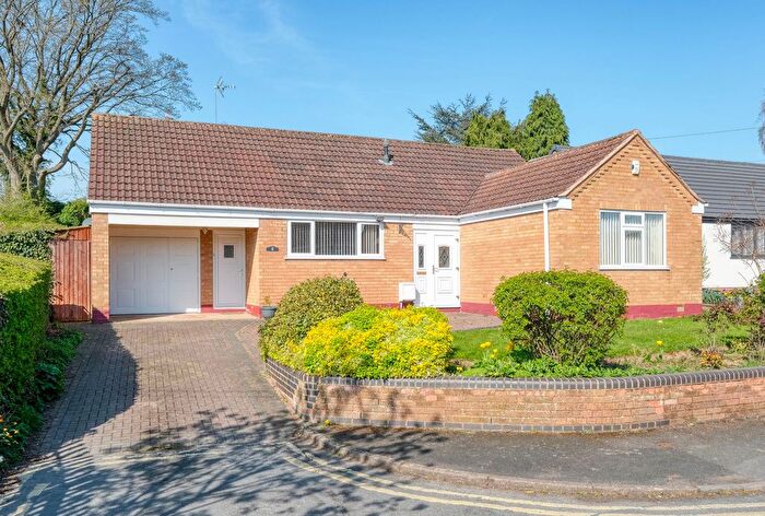 3 Bedroom Bungalow For Sale In Scott Road, Headless Cross, Redditch, B97