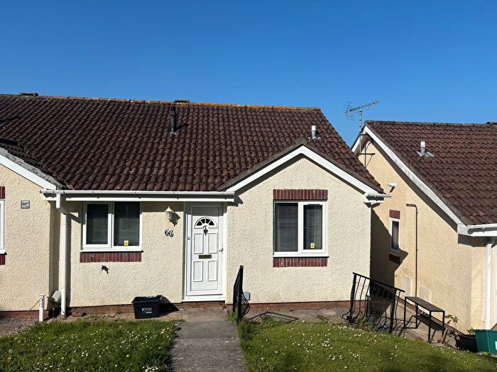 2 Bedroom Bungalow To Rent In Emblett Drive, Newton Abbot, TQ12