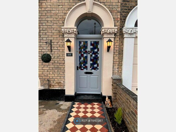 4 Bedroom Semi-Detached House To Rent In Osborne Road, London, E7