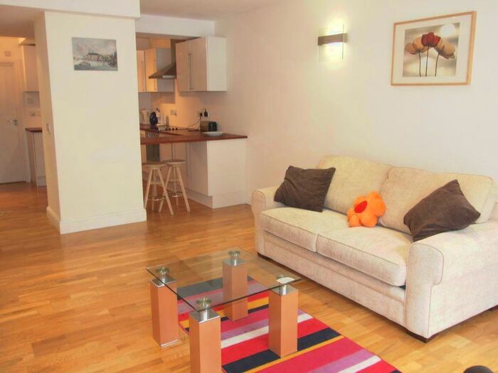 Studio To Rent In Knighten Street, Wapping, E1W