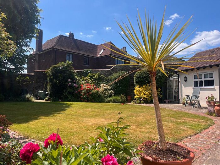 3 Bedroom Character Property For Sale In Horsgate Lane, Cuckfield, Haywards Heath, RH17