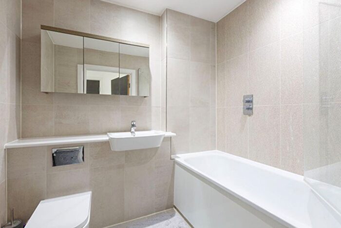 1 Bedroom Flat To Rent In London Road, Sevenoaks, TN13