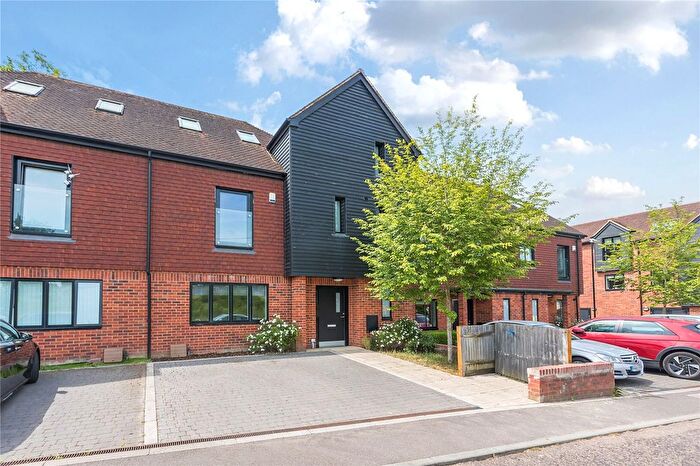 4 Bedroom Terraced House For Sale In Mill Lane, Sevenoaks, TN14