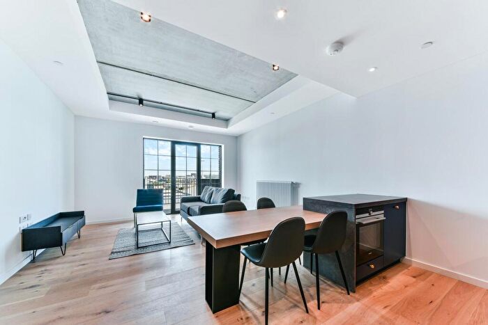 1 Bedroom Apartment To Rent In Agar House, Goodluck Hope, London, E14