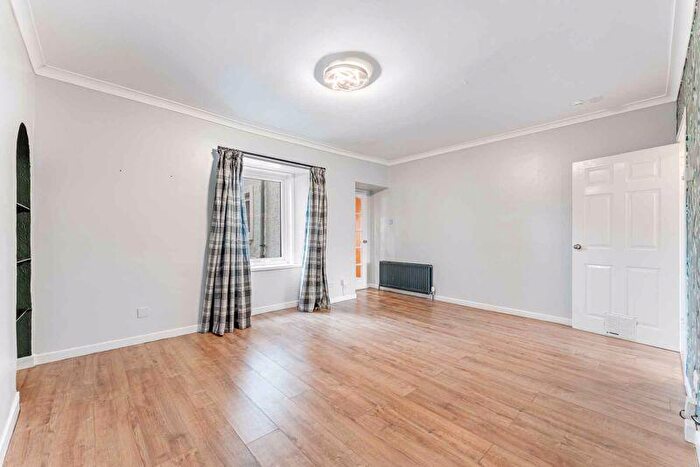1 Bedroom Flat To Rent In Townfoot, Dreghorn, KA11