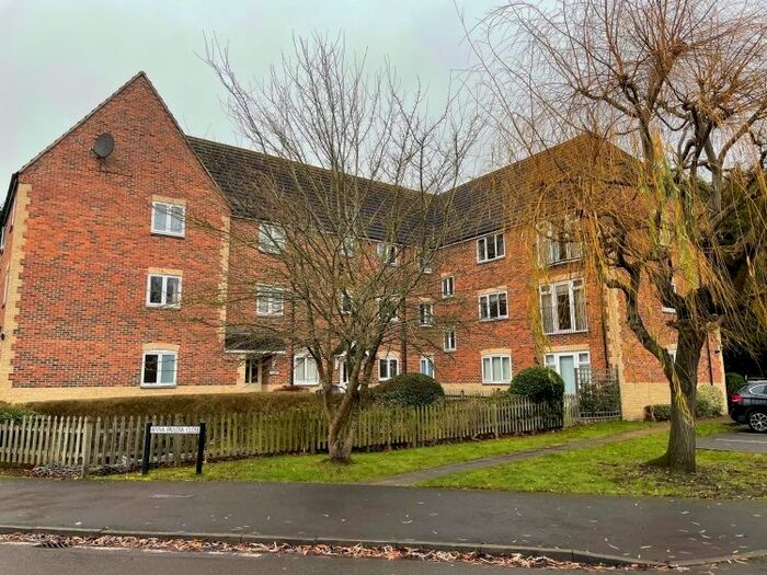2 Bedroom Flat To Rent In Anna Pavlova Close, Abingdon OX14