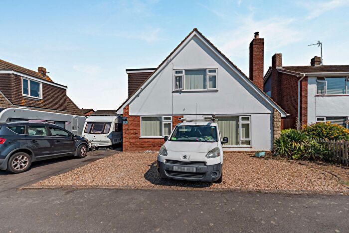 4 Bedroom Detached House For Sale In Moulder Road, Newtown, Tewkesbury, Gloucestershire, GL20