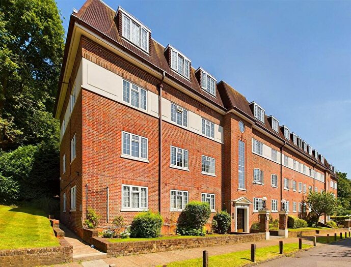 Flat To Rent In Sudbury Hill, Harrow, HA1