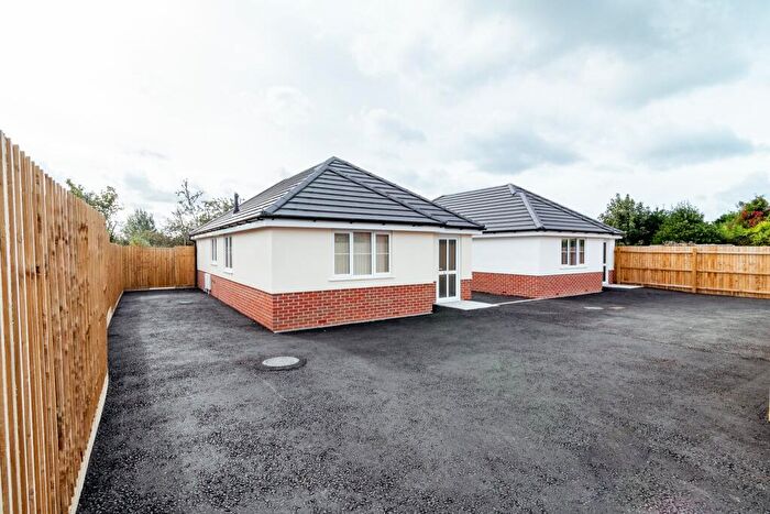 2 Bedroom Bungalow To Rent In Cynthia Road, Poole, BH12