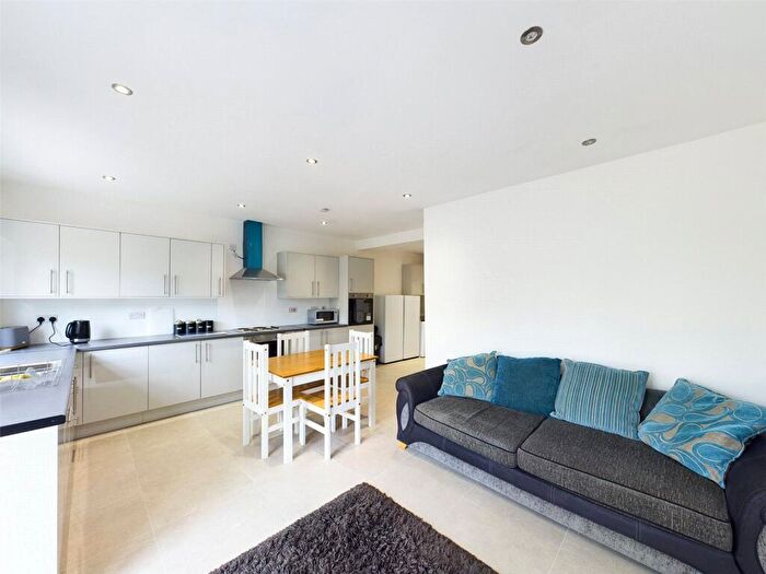 1 Bedroom Semi-Detached House To Rent In Lower Road, Beeston, Nottingham, Nottinghamshire, NG9