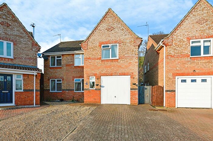 4 Bedroom Detached House For Sale In Redfern Close, King's Lynn, PE30