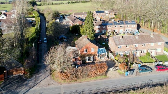 3 Bedroom Detached House For Sale In Milley Road, Waltham St. Lawrence, Reading, Berkshire, RG10