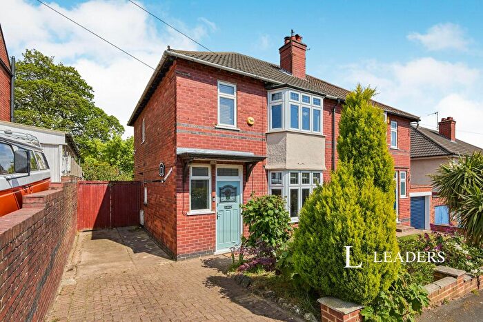 3 Bedroom Semi-Detached House To Rent In Mostyn Avenue, Littleover, DE23