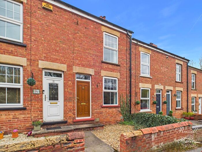 3 Bedroom Terraced House For Sale In Werner Terrace, Calvert, Buckingham, MK18