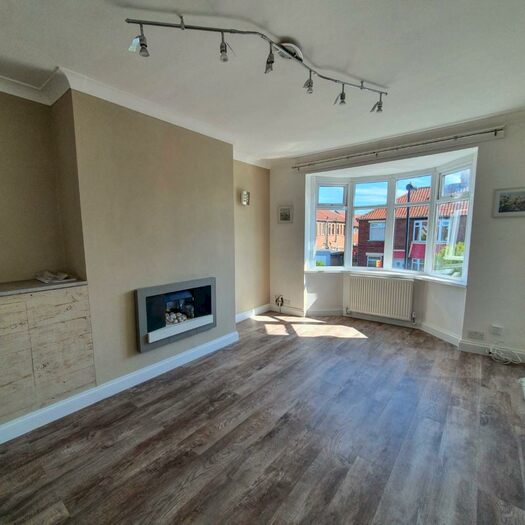 2 Bedroom Flat To Rent In St. Julien Gardens, Wallsend, Tyne And Wear, NE28