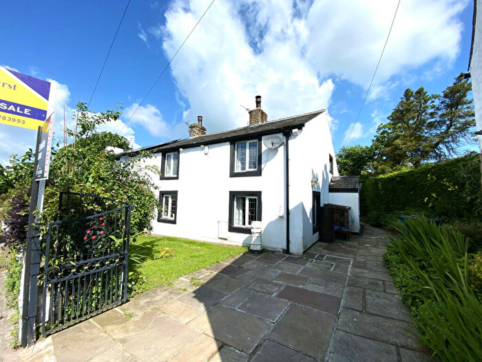 2 Bedroom End Of Terrace House For Sale In Loft Shay, Clitheroe Road, Knowle Green, PR3
