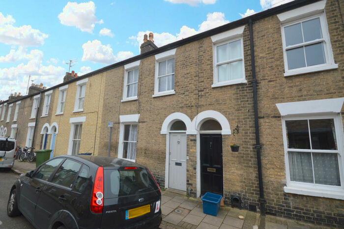 2 Bedroom House To Rent In Norwich Street, Cambridge, CB2