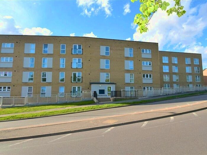 2 Bedroom Flat To Rent In Temple Hill, Dartford, DA1