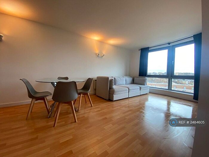 1 Bedroom Flat To Rent In Indiana Building, London, SE13