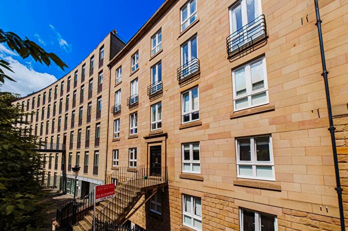 2 Bedroom Flat For Sale In / Fettes Row, New Town, Edinburgh, EH3