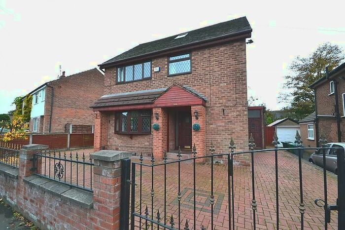4 Bedroom Detached House To Rent In Royle Green Road, Northenden, M22