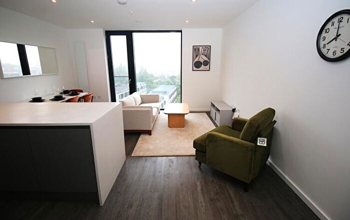 1 Bedroom Apartment To Rent In Marlstone Avenue Salford, M3