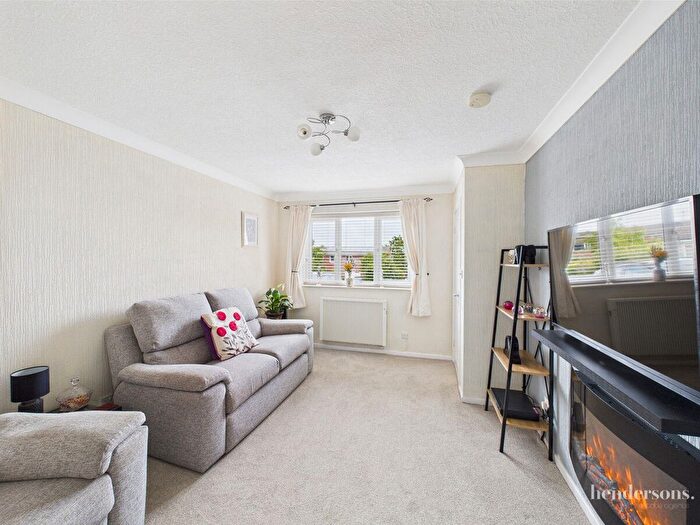 3 Bedroom Semi-Detached House For Sale In St. Peters Court, Whitby, YO22