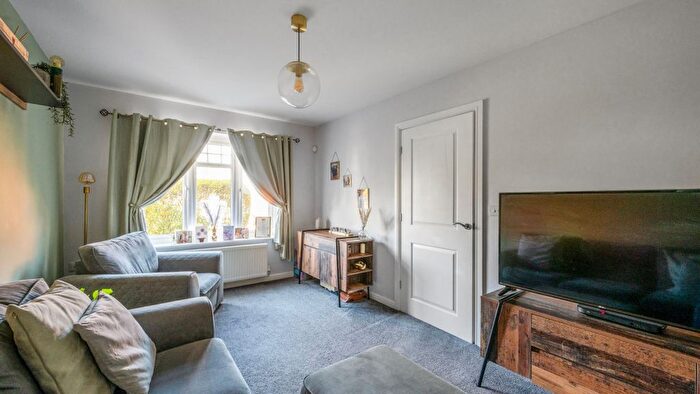 3 Bedroom Semi Detached House For Sale In Whitley, Goole, DN14