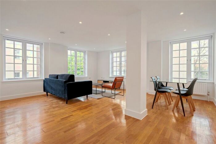 2 Bedroom Apartment To Rent In St Mark's Apartments, City Road, London, EC1V