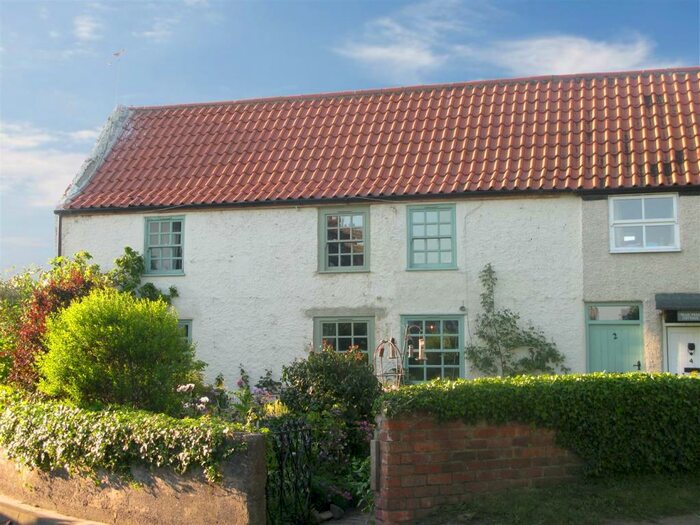 3 Bedroom Semi-Detached House To Rent In Strait Lane, Hurworth, Darlington, DL2