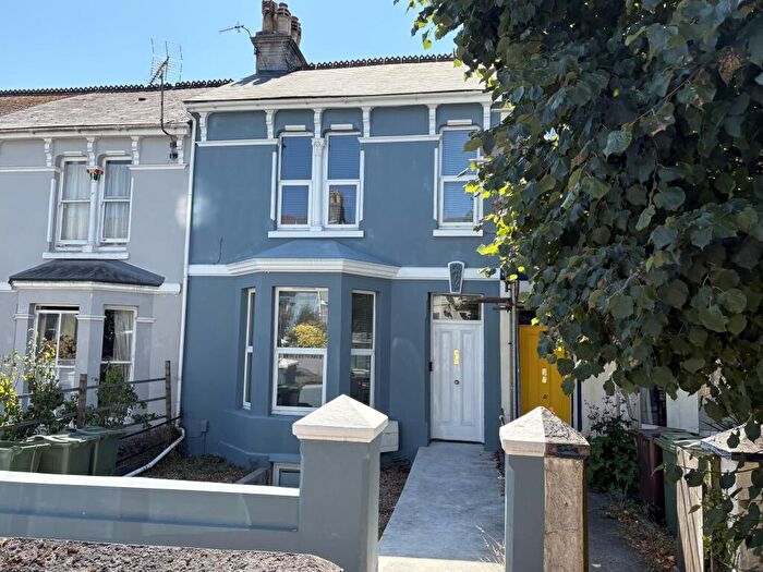 1 Bedroom Maisonette For Sale In Belgrave Road, Plymouth, City Of Plymouth, PL4