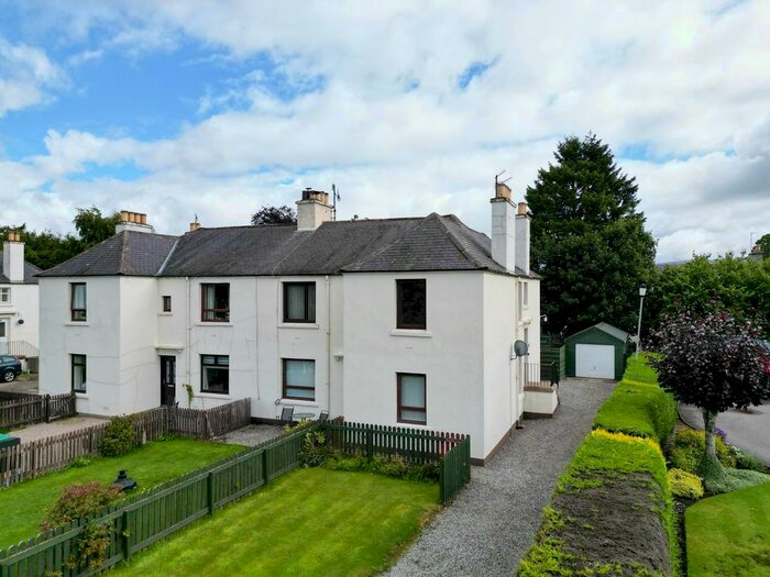 3 Bedroom Flat For Sale In Castle Road East, Grantown-On-Spey, PH26