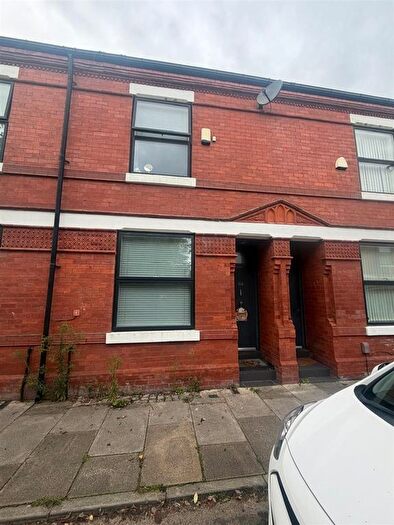 3 Bedroom Terraced House For Sale In Cowesby Street, Manchester, M14