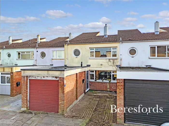 3 Bedroom Terraced House For Sale In Fillioll Close, East Hanningfield, CM3