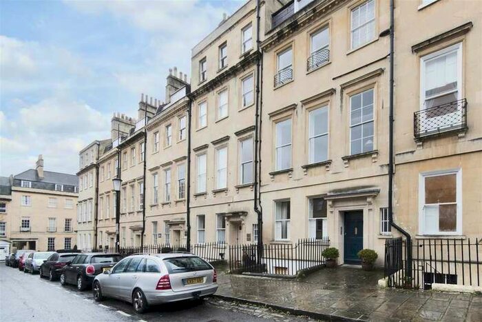 1 Bedroom Flat To Rent In Catharine Place, Bath, BA1