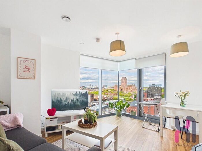 1 Bedroom Flat For Sale In The Tower, Plaza Boulevard, Liverpool, Liverpool, L8